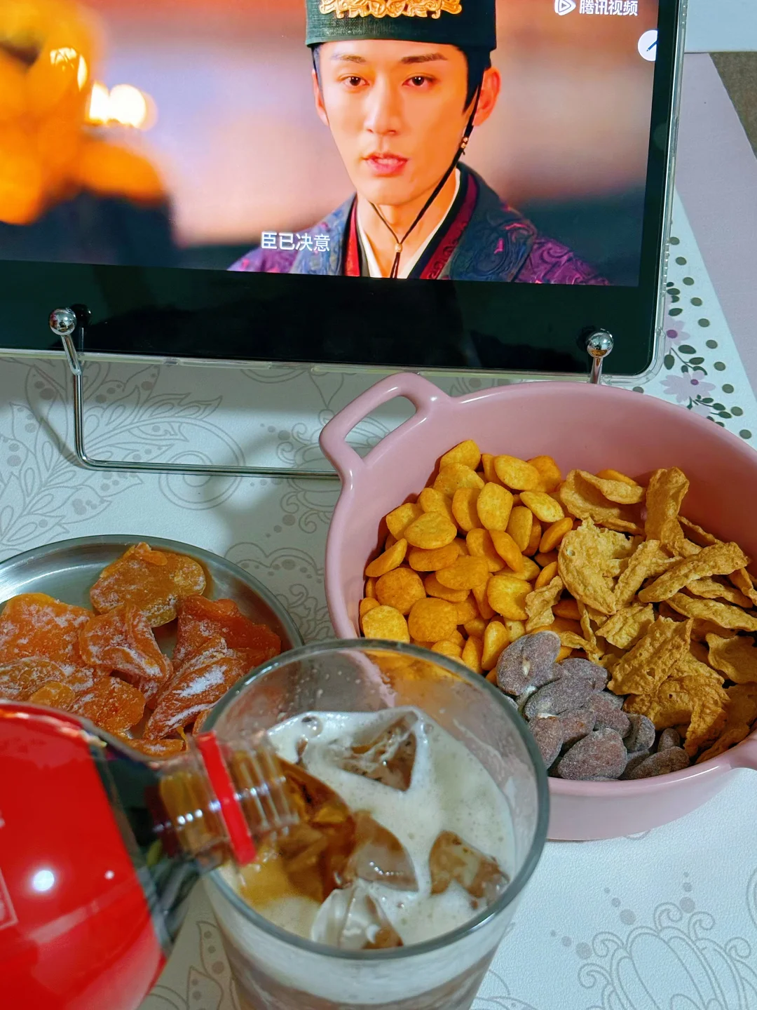 统一可乐冰红茶+零食=快乐翻倍！??