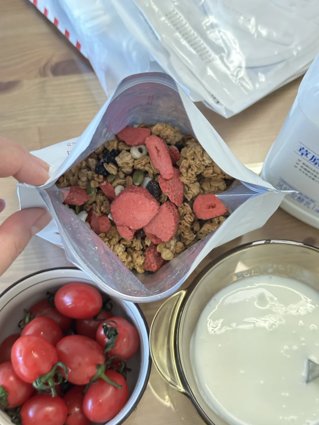 【胖东来】4款果汁+草莓燕麦脆