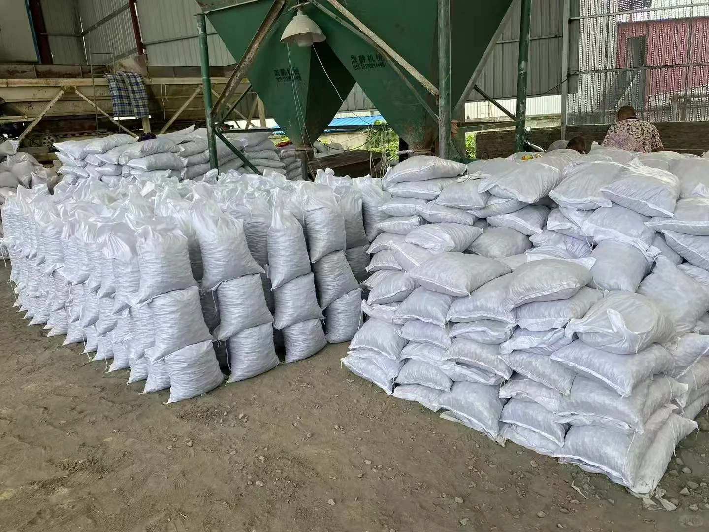 无锡长期提供黄沙水泥各种建材配送