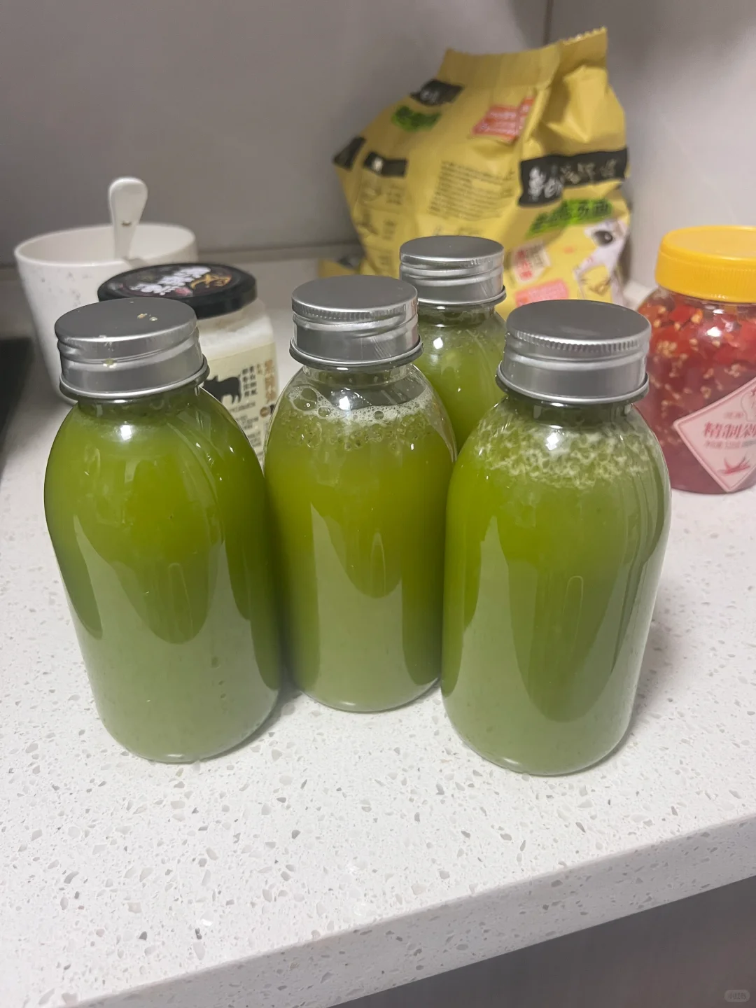 成功复刻ole超市复合果蔬汁！