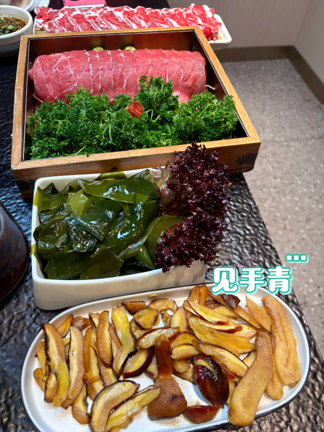 ?菌格格，云南菌菇火锅