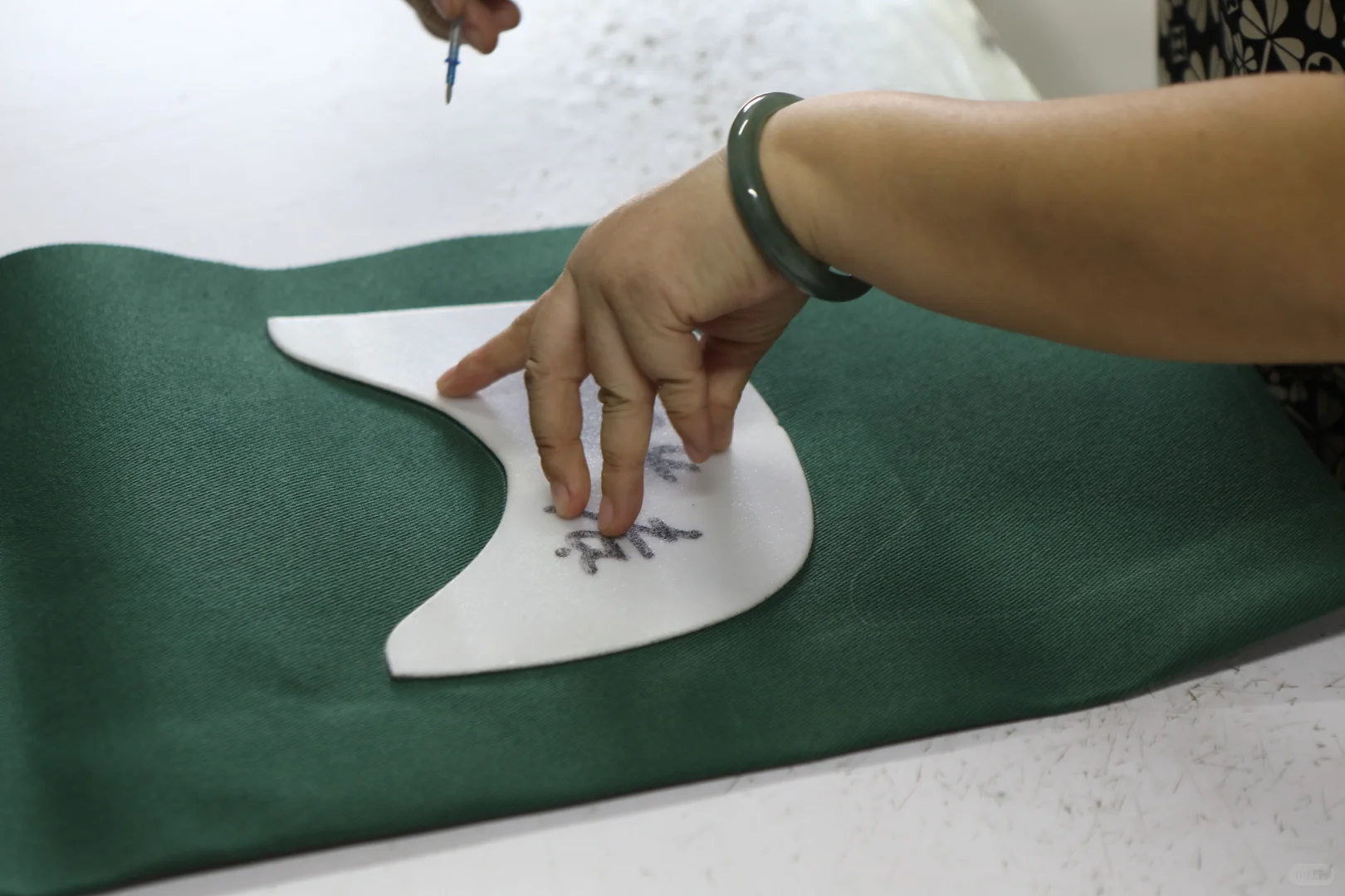 从 0 到 1 的创想： 源头帽厂的定制服务