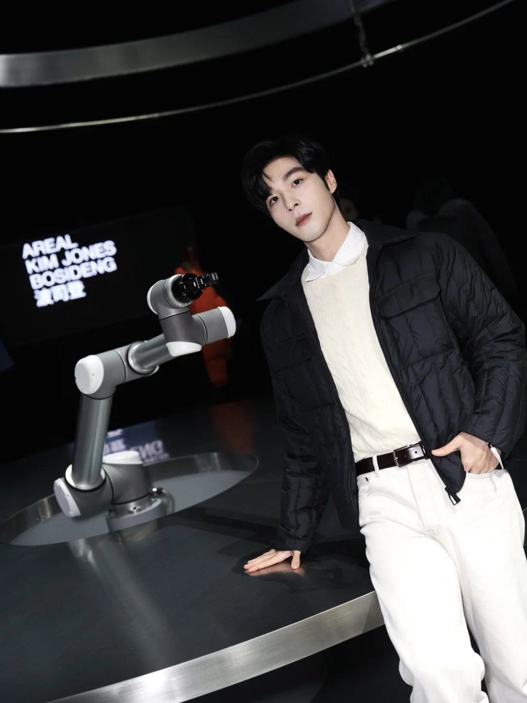 秋冬高智感 当穿着成为隐形社交名片