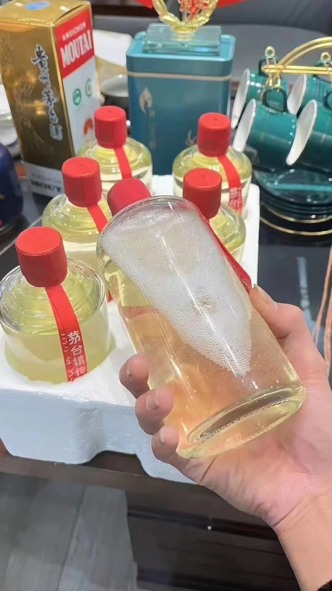 酱酒三分酿七分藏，为何藏才是风味的核`心