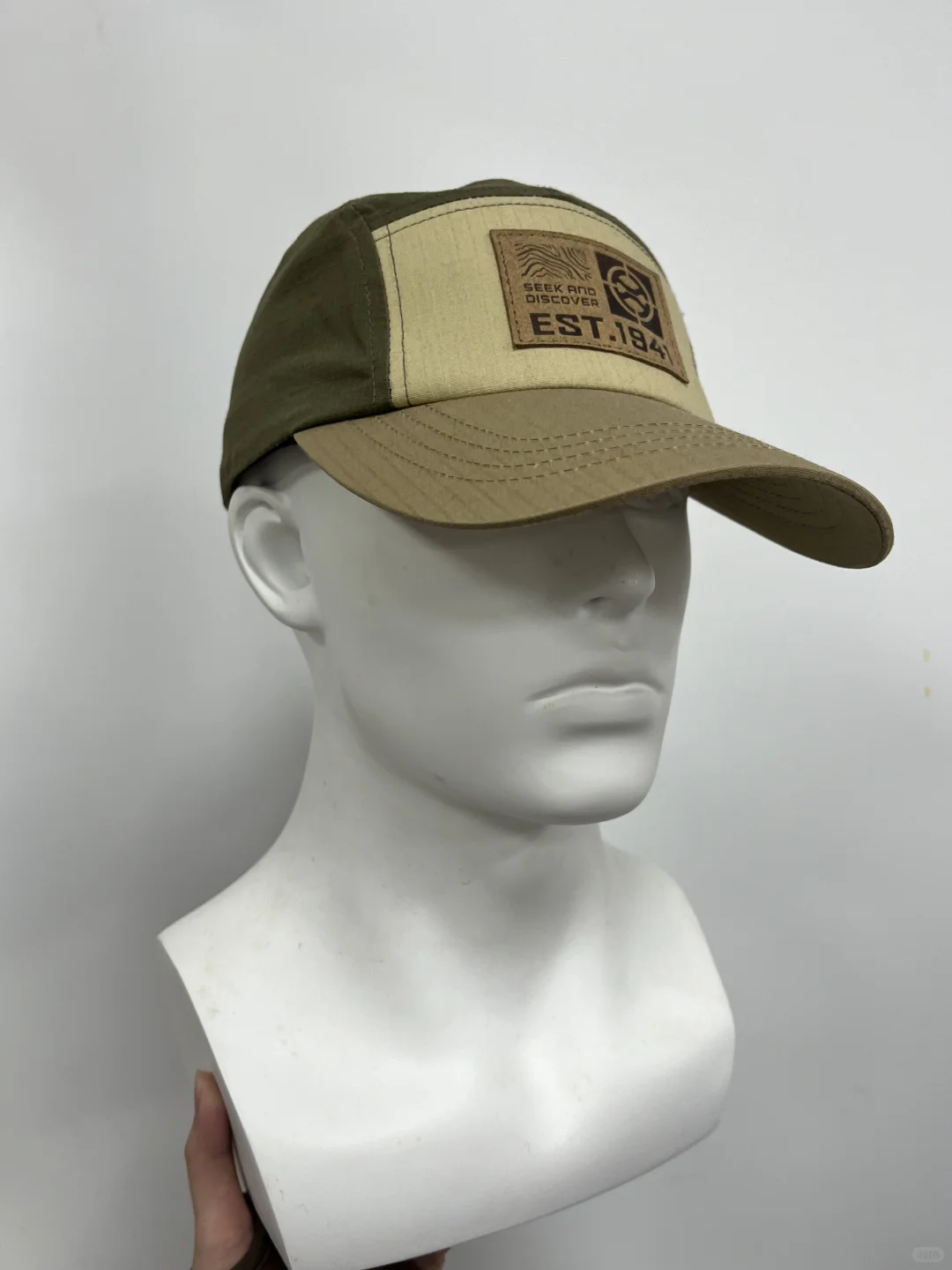 ?‍♀️70后老阿姨退休创业｜开了个帽子厂?