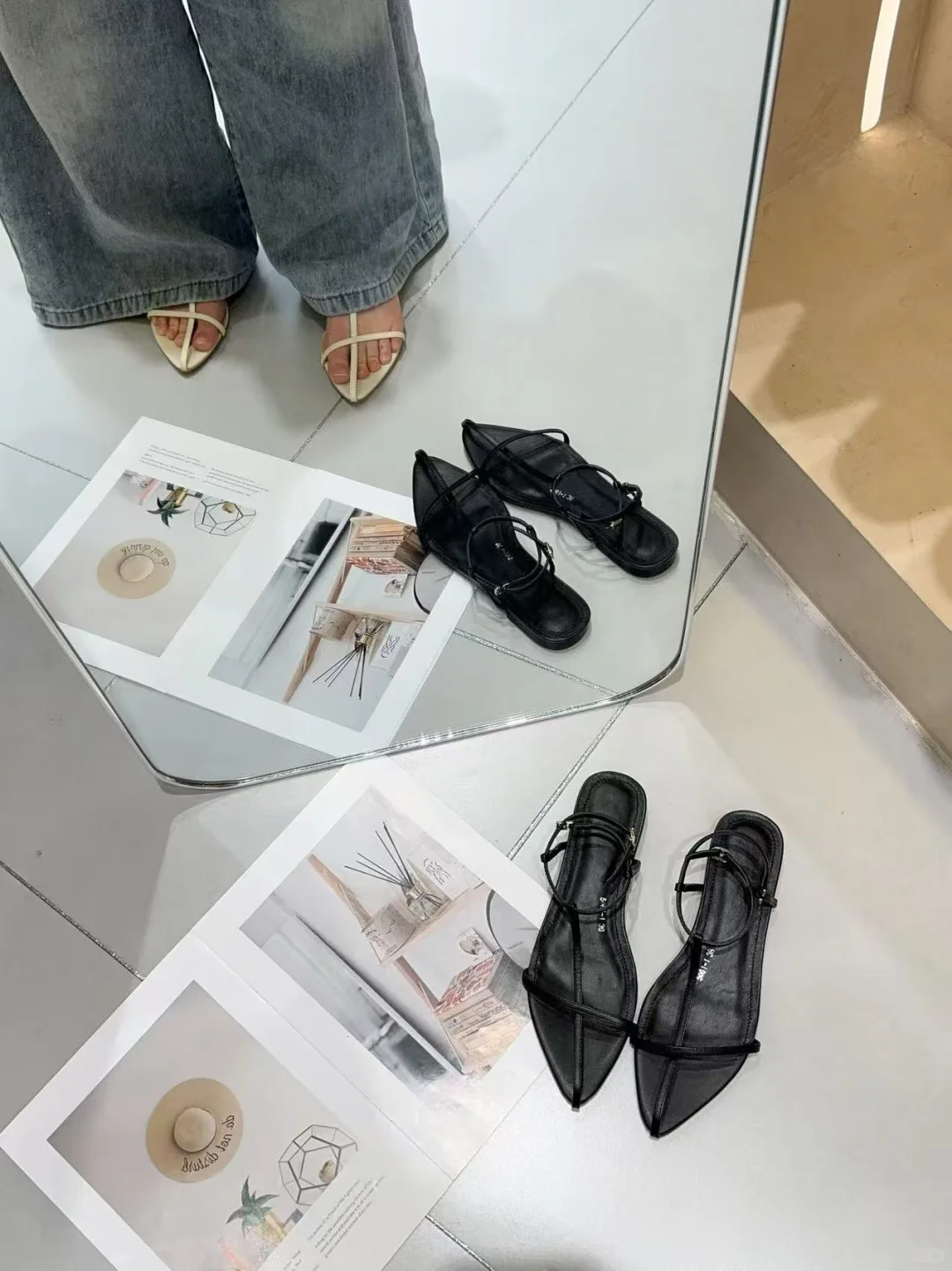 今天被一整层鞋美到了！！！超多批发鞋店～