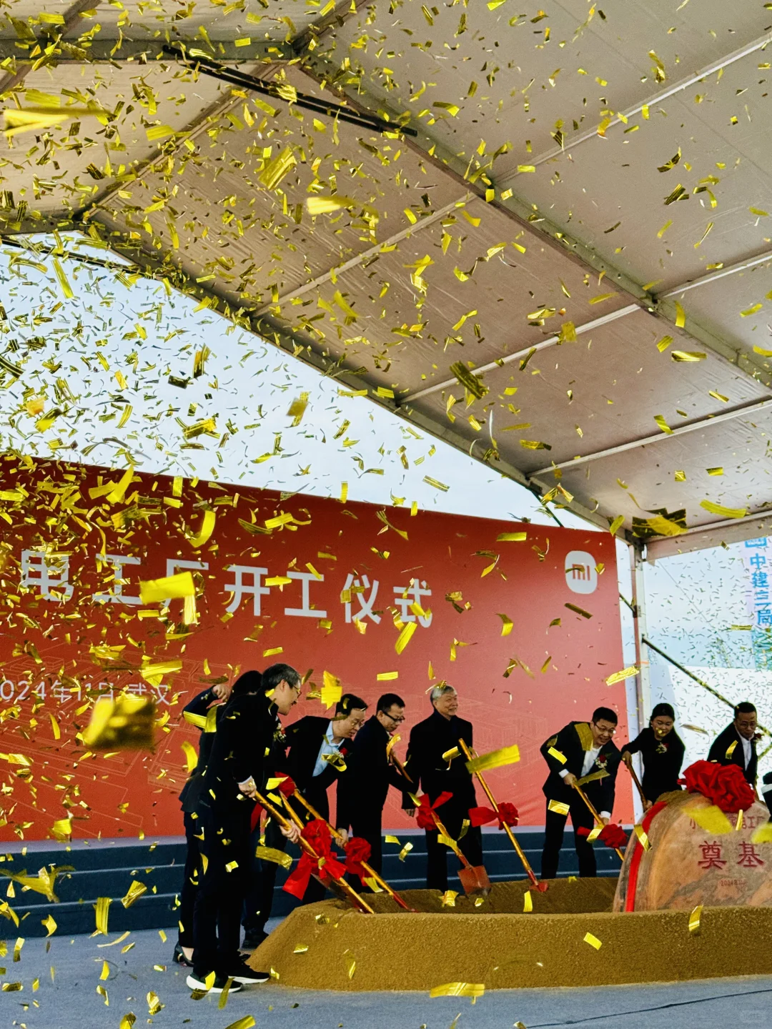 雷总认真了，开建智能家电工厂！董大姐慌了吗