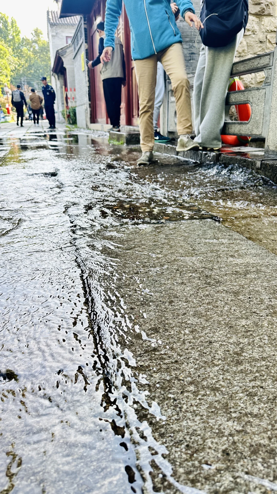 济南的泉水杀疯了！！！！！！！50年不遇