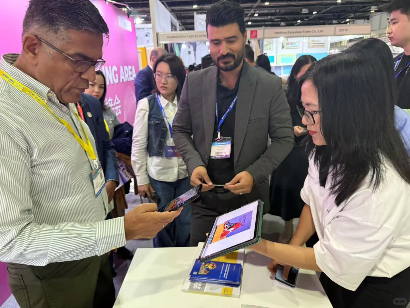 别再国内卷价格！迪拜建材展重磅来袭