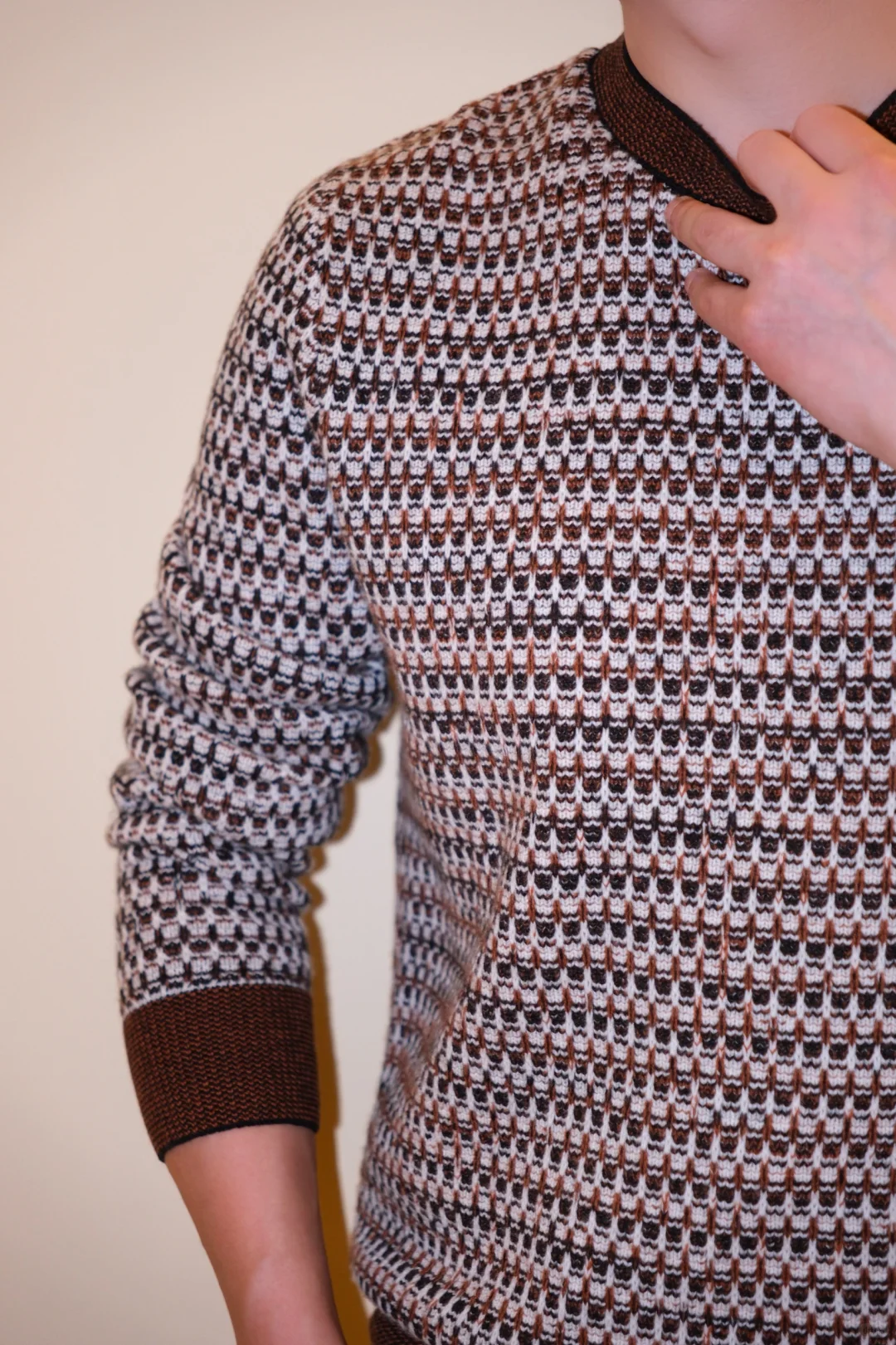 喜欢上他是因为他今天的穿搭