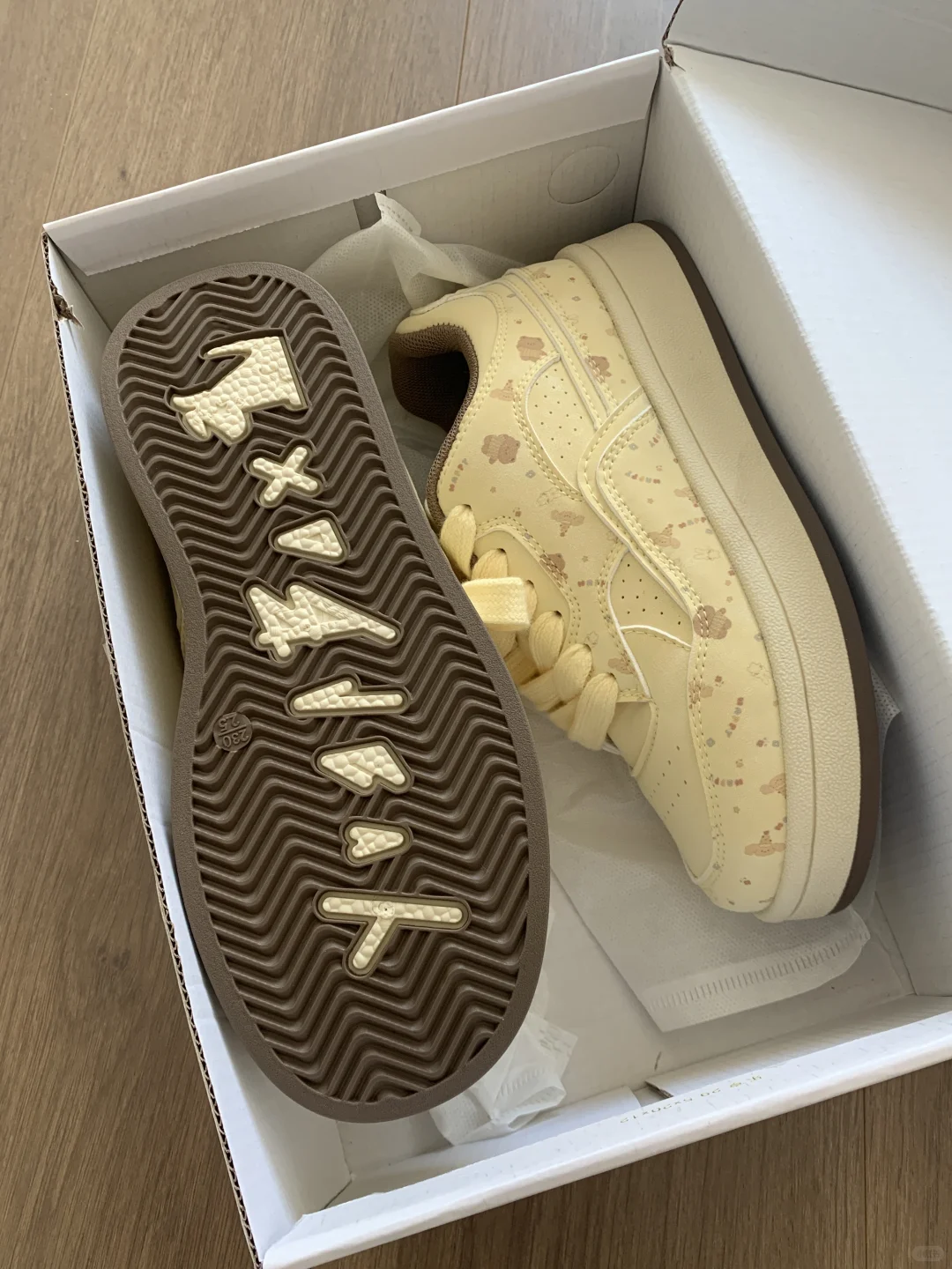 姐妹们 早秋穿这双怎么样！！！