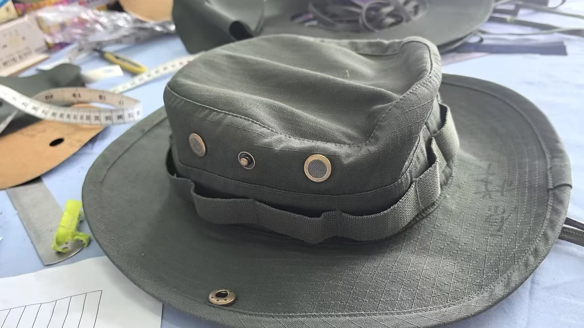 急寻帽子工厂??