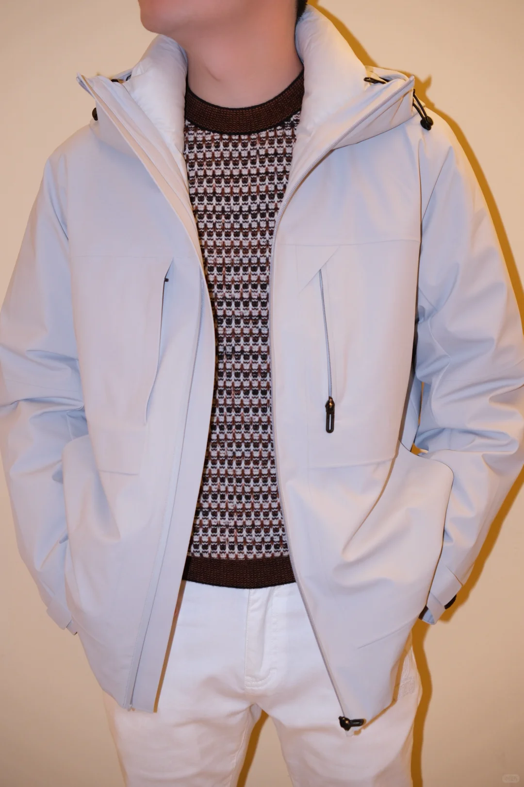 喜欢上他是因为他今天的穿搭