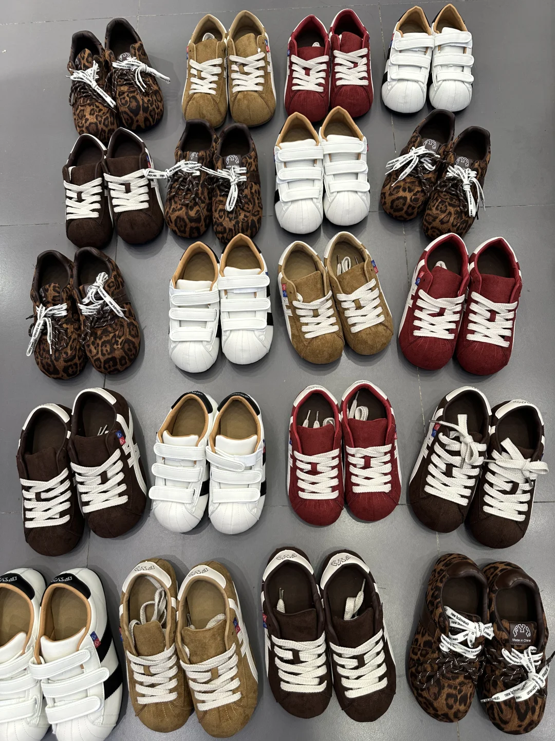 好喜欢这家鞋店！???