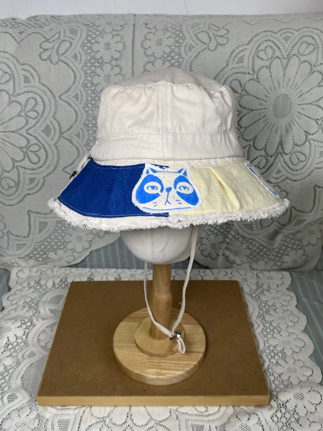 【大理床单厂】超好看帽子摊位出摊完毕?