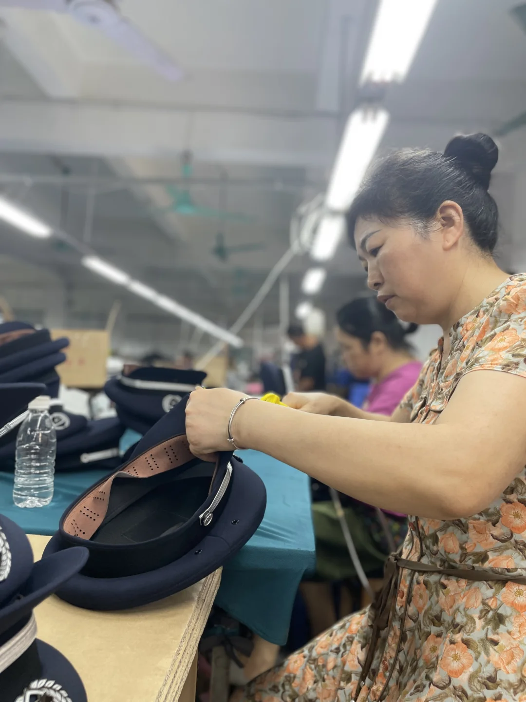 星际帽业：帽子界 “联合国” 全帽款搞定