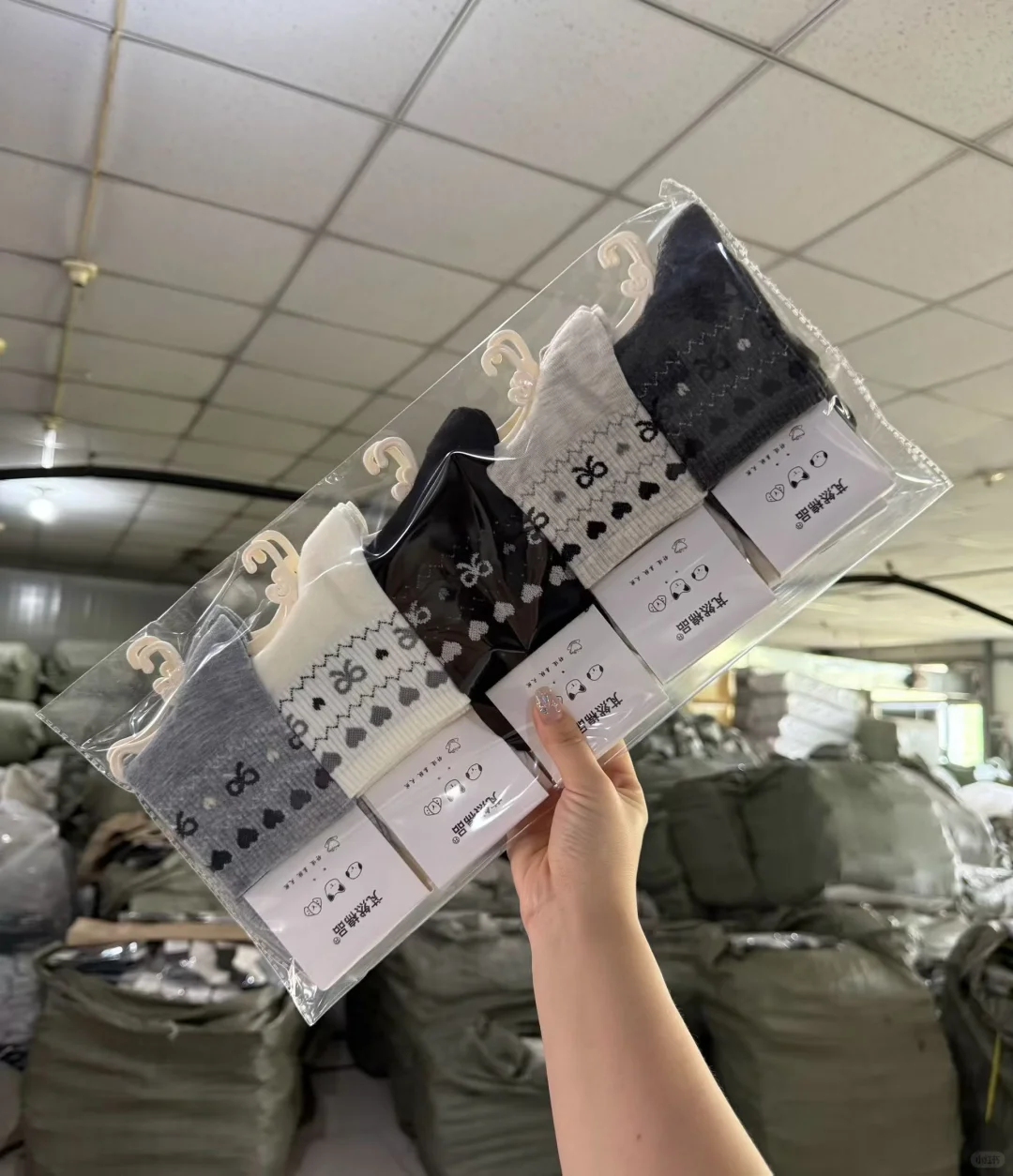 新款女运动1?➕，5包起批 可混批