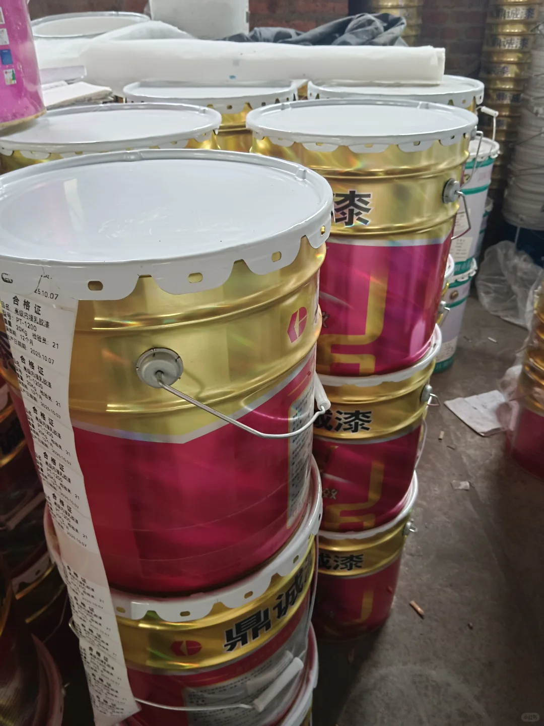 乳胶漆找到源头工厂是多么爽