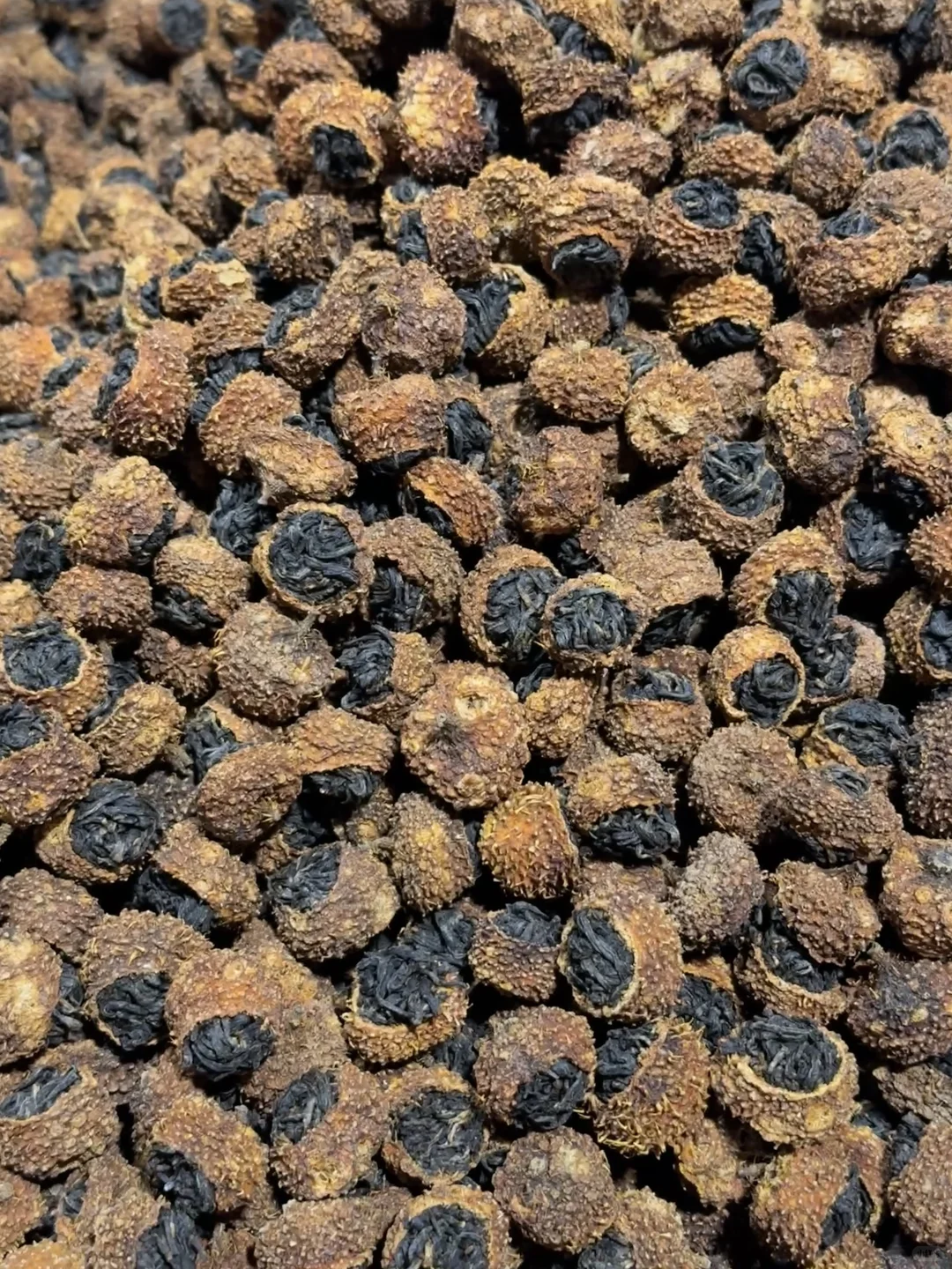 虽然颜色黑，但是维C爆棚！板栗香型