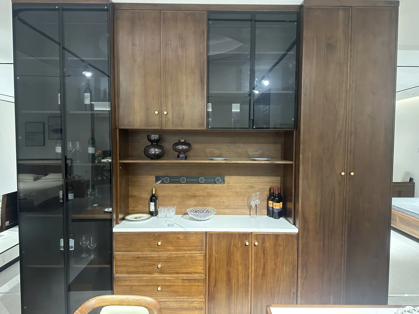 上海家具工厂?新中式整木全屋定制乌金木?