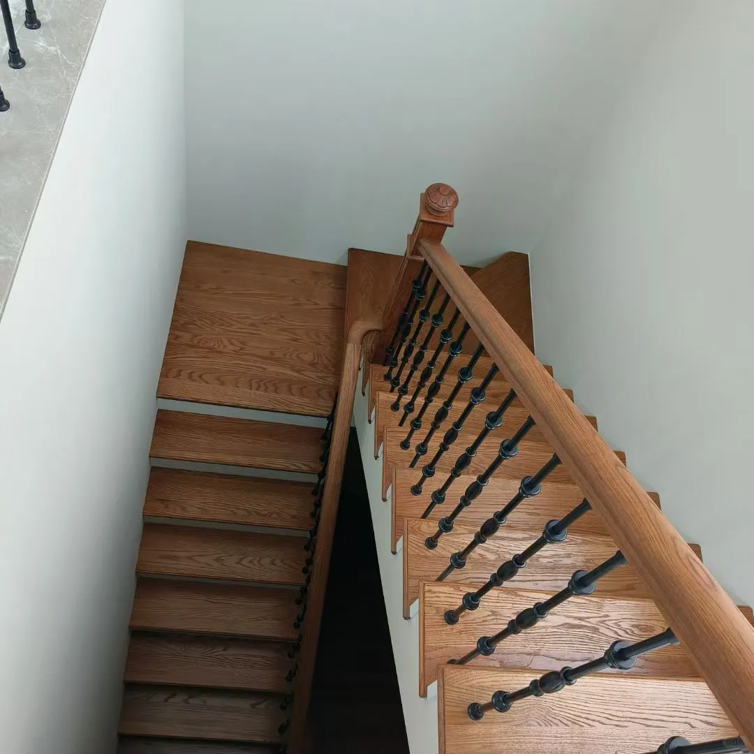 ?长沙原木楼梯扶手定制 源头工厂抄底价