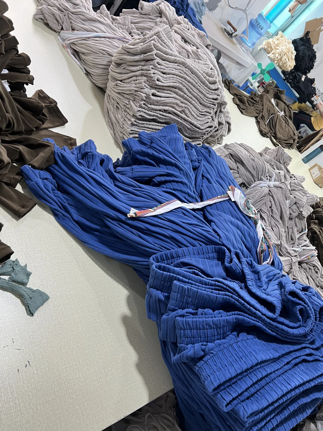 服装加工卷到飞起，10元工价卫衣也有好品质