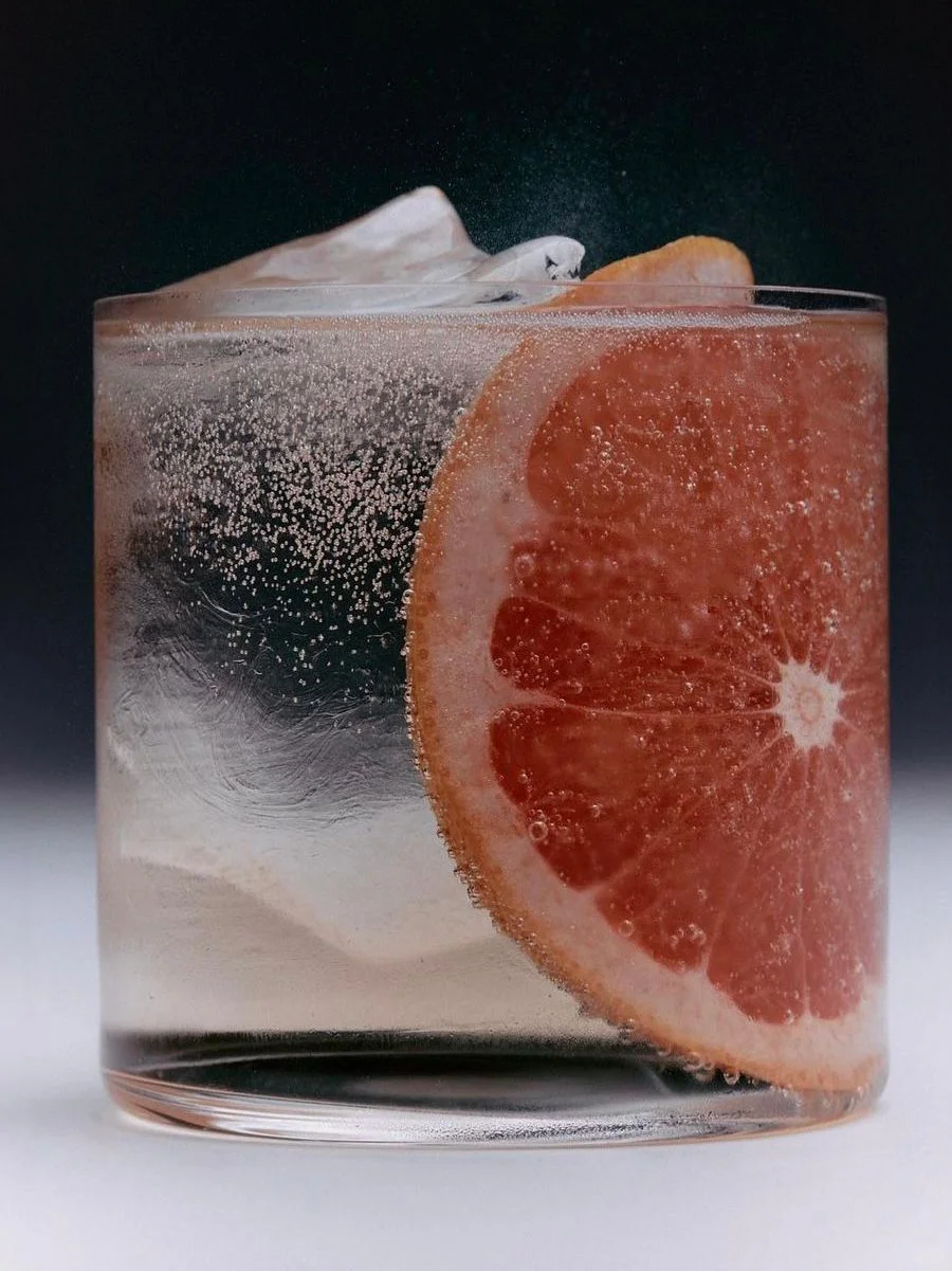 简单即是美好：鸡尾酒文化的现代趋势