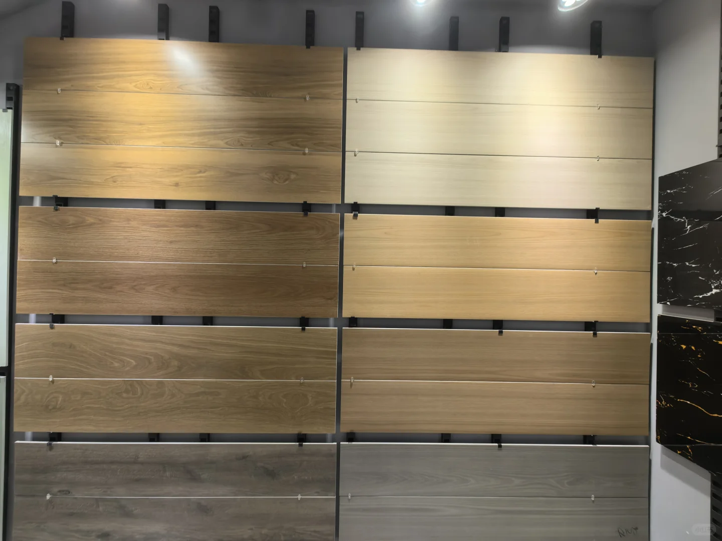 这里是西安瓷砖仓储批发基地