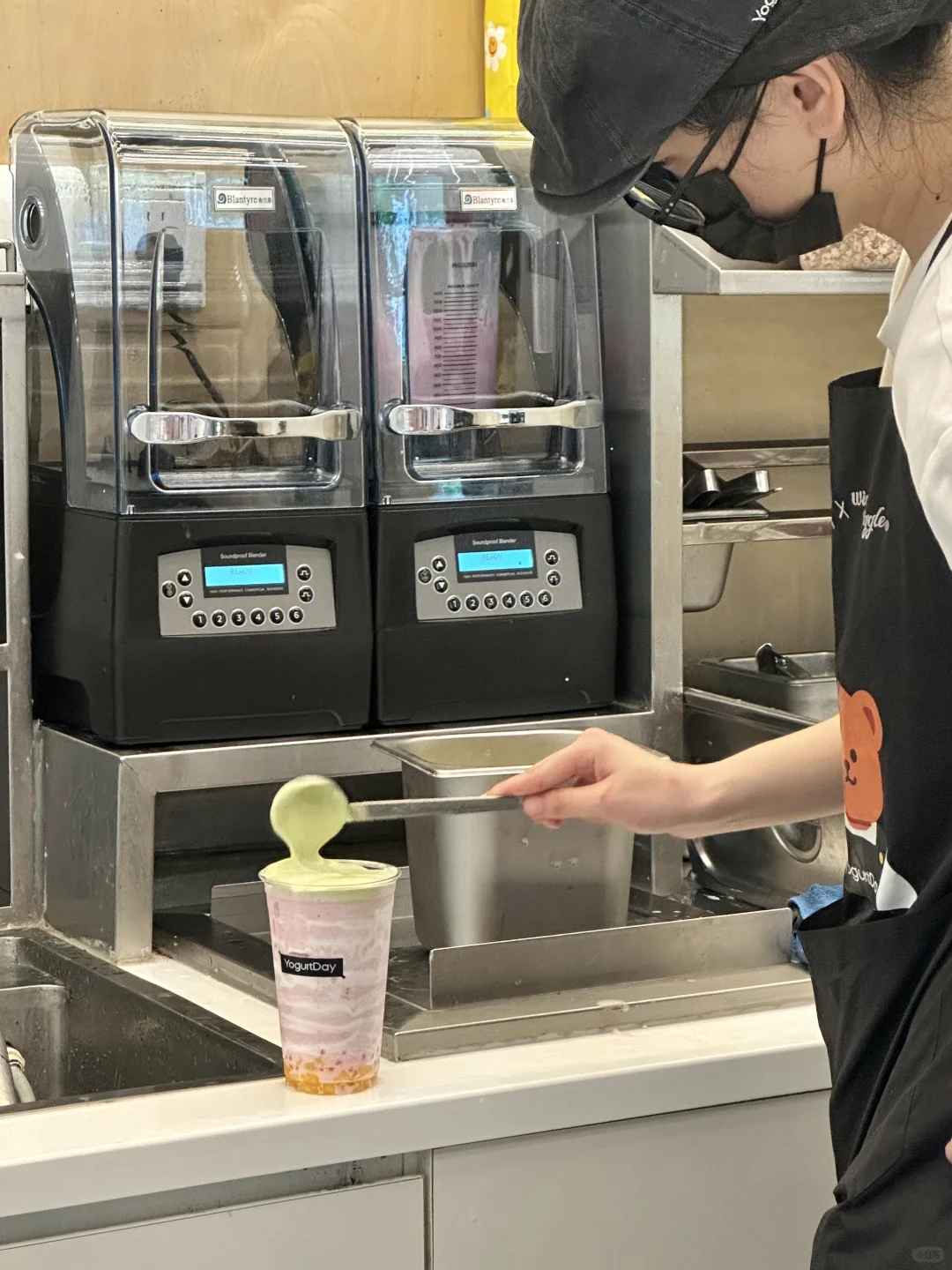 在上海！这杯酸奶会卖萌喝的我嘴角上扬