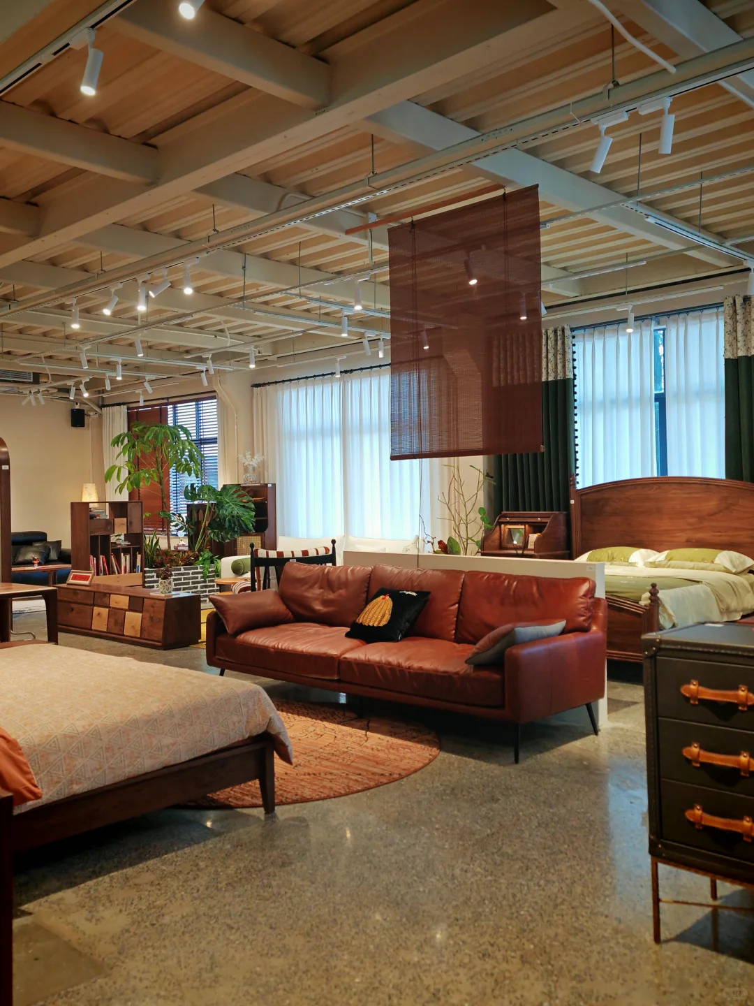 选家具,只逛这家家居店就好啦