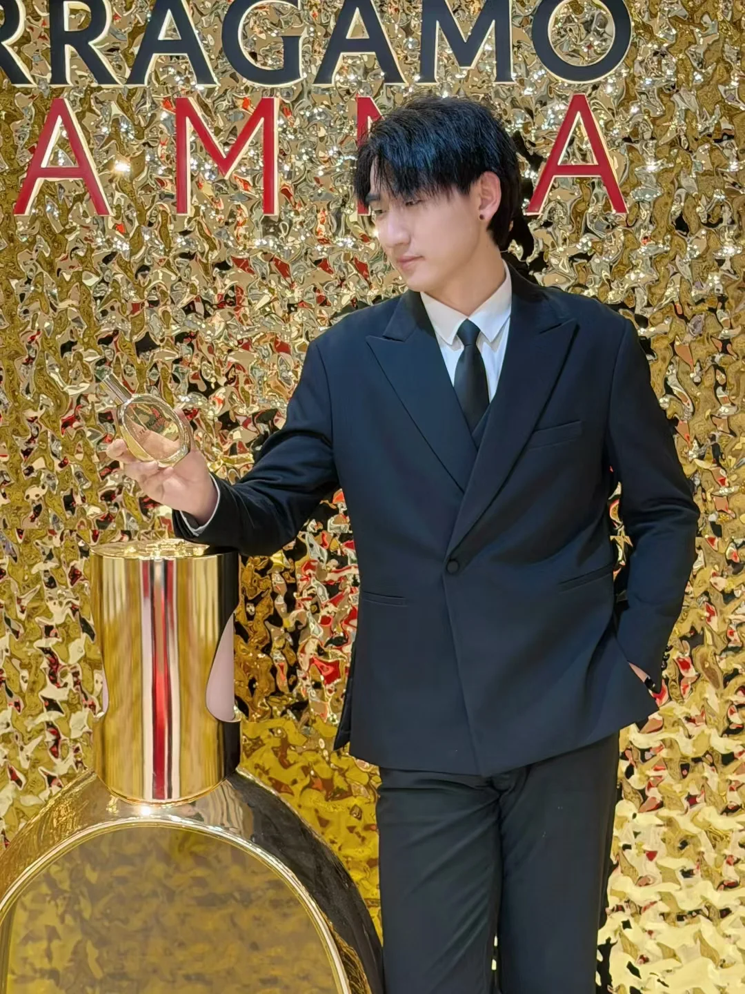 菲拉格慕香水来南京金鹰了！好闻香型推荐