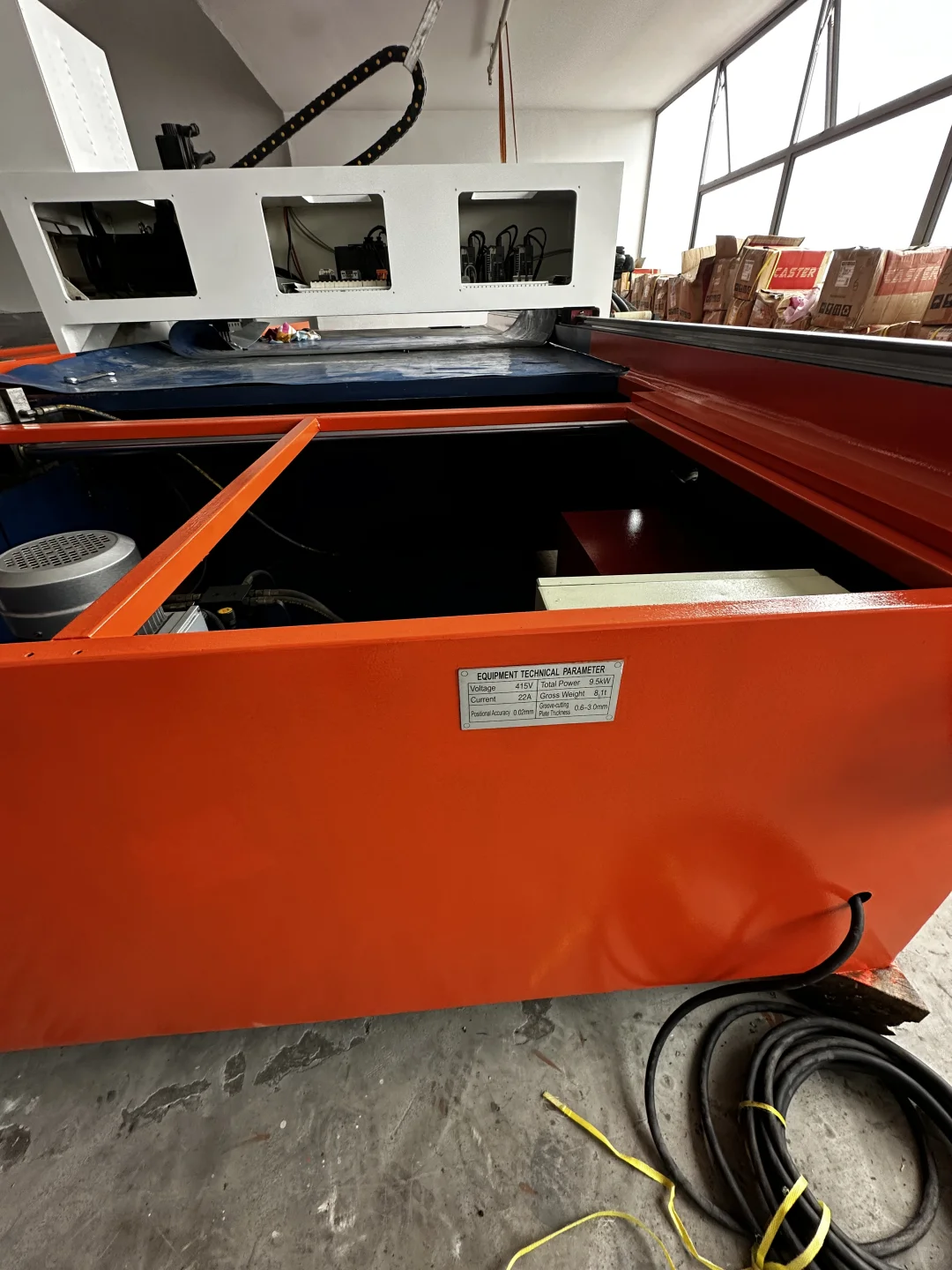 新加坡小型不锈钢加工厂项目