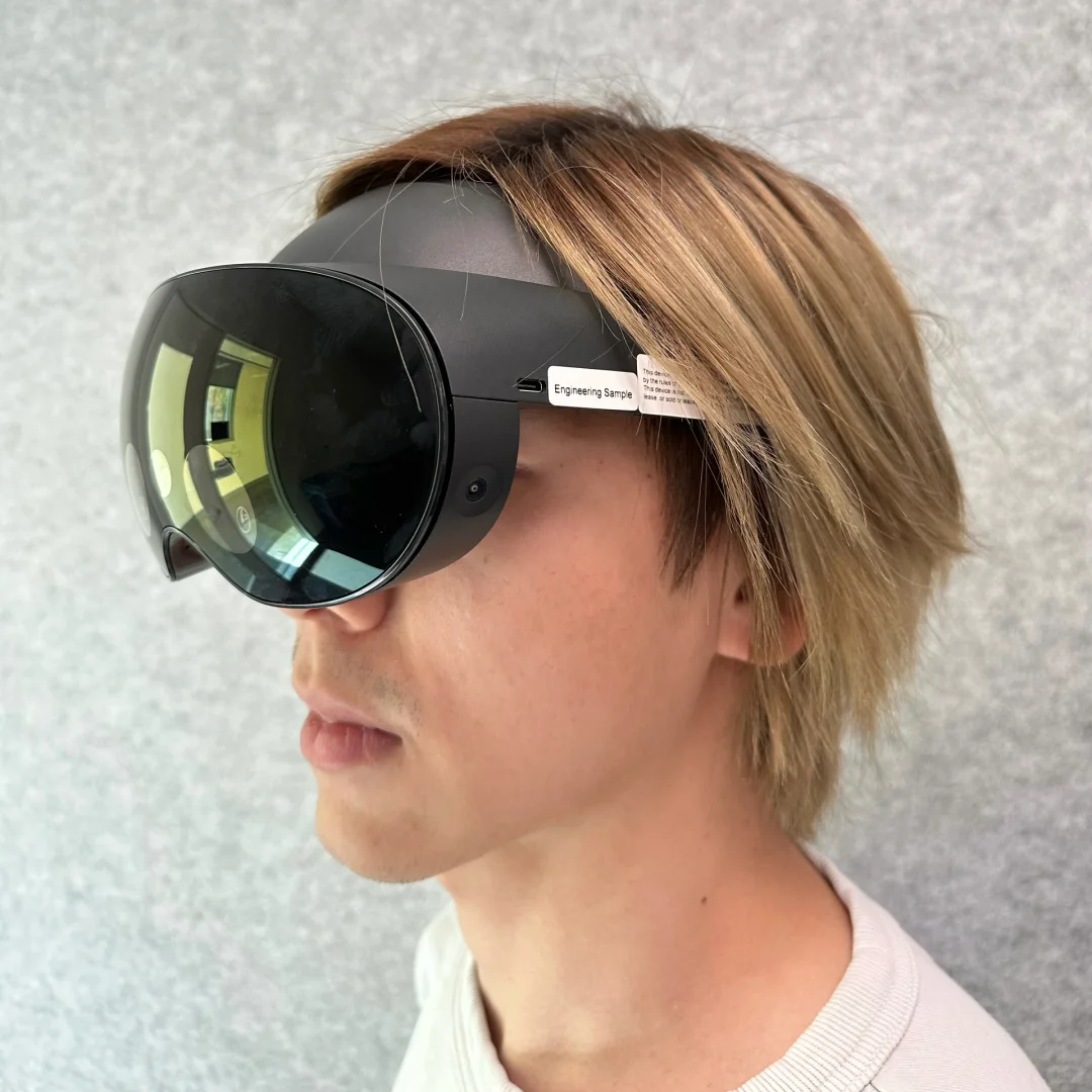 Meta Quest Pro上脸