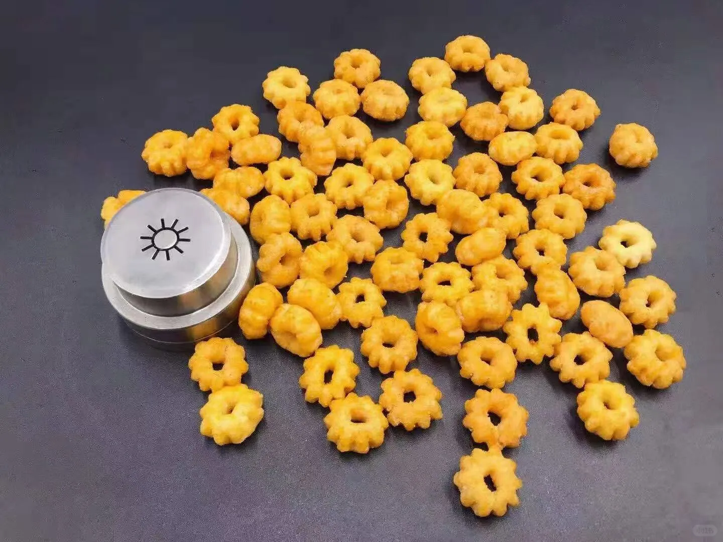 油炸膨化食品生产线 鲜切薯片生产线