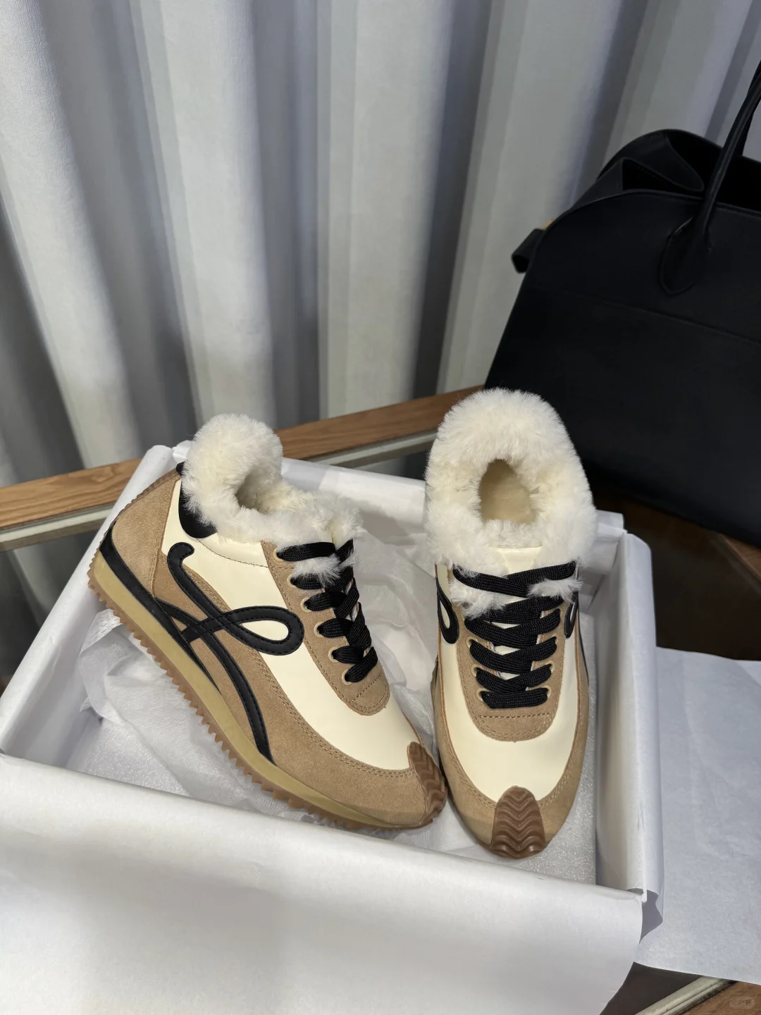 终于生产中的羊毛?增高阿甘鞋