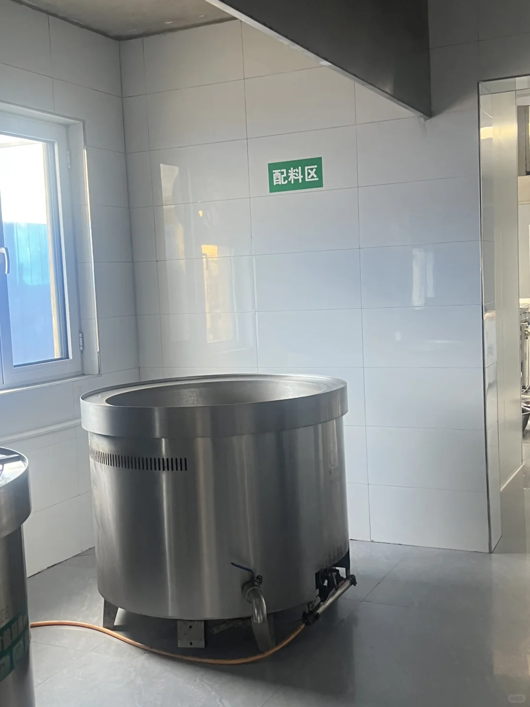 北五女师建辉烧鸡