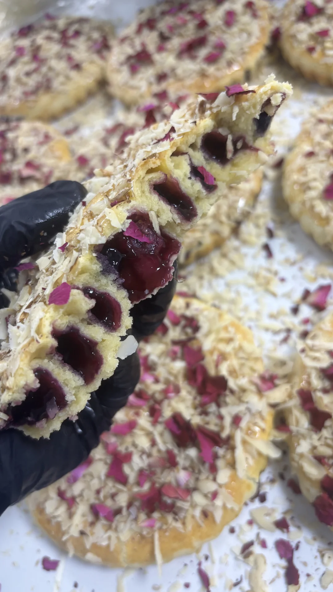 ?民族糕点烘焙厂的日常,香到上头~?