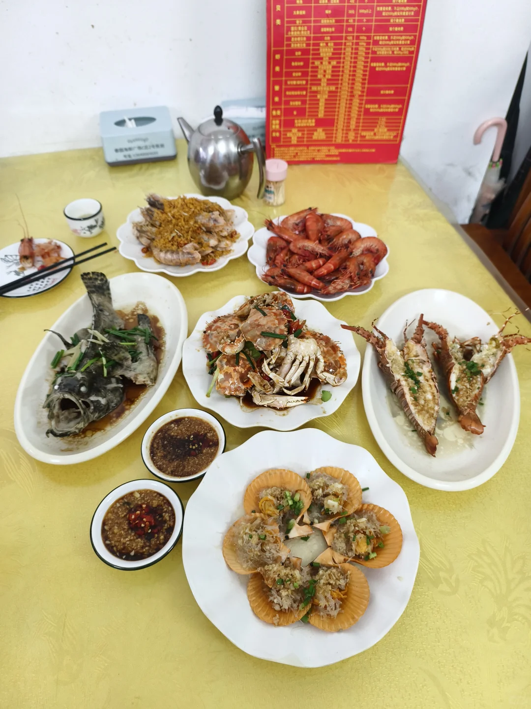 在三亚!跟着本地人这样吃海鲜便宜又新鲜!