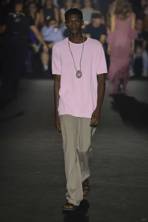 2026 年春季色彩趋势 Burnished Lilac