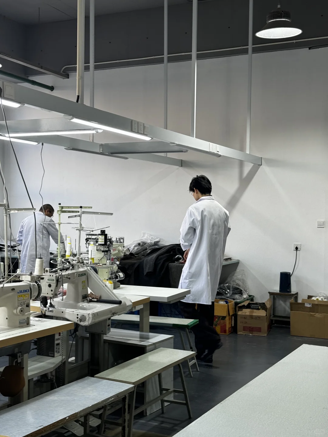 一家自己的工厂