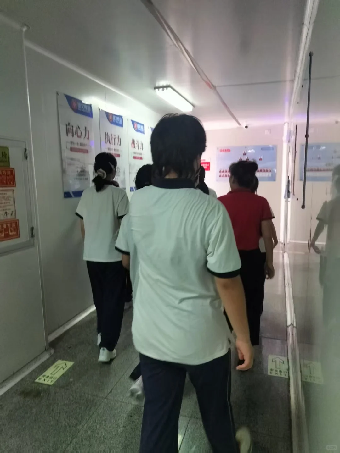 ?温州中学生闯关修文食品厂实录！