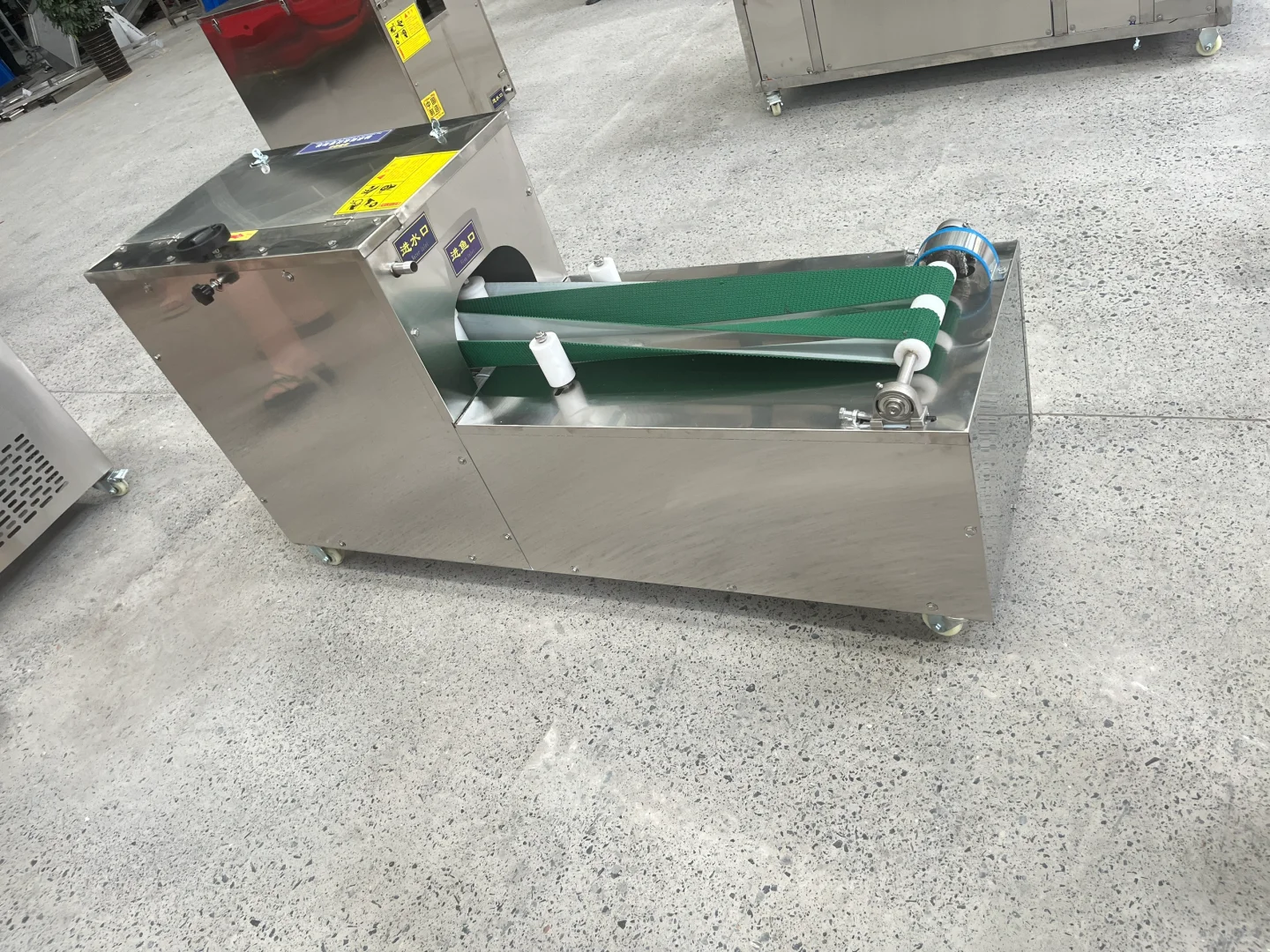 新增生产线——处理鱼的设备