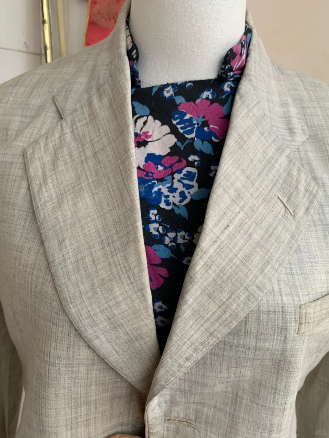 在破烂中寻找古董民国女士西装