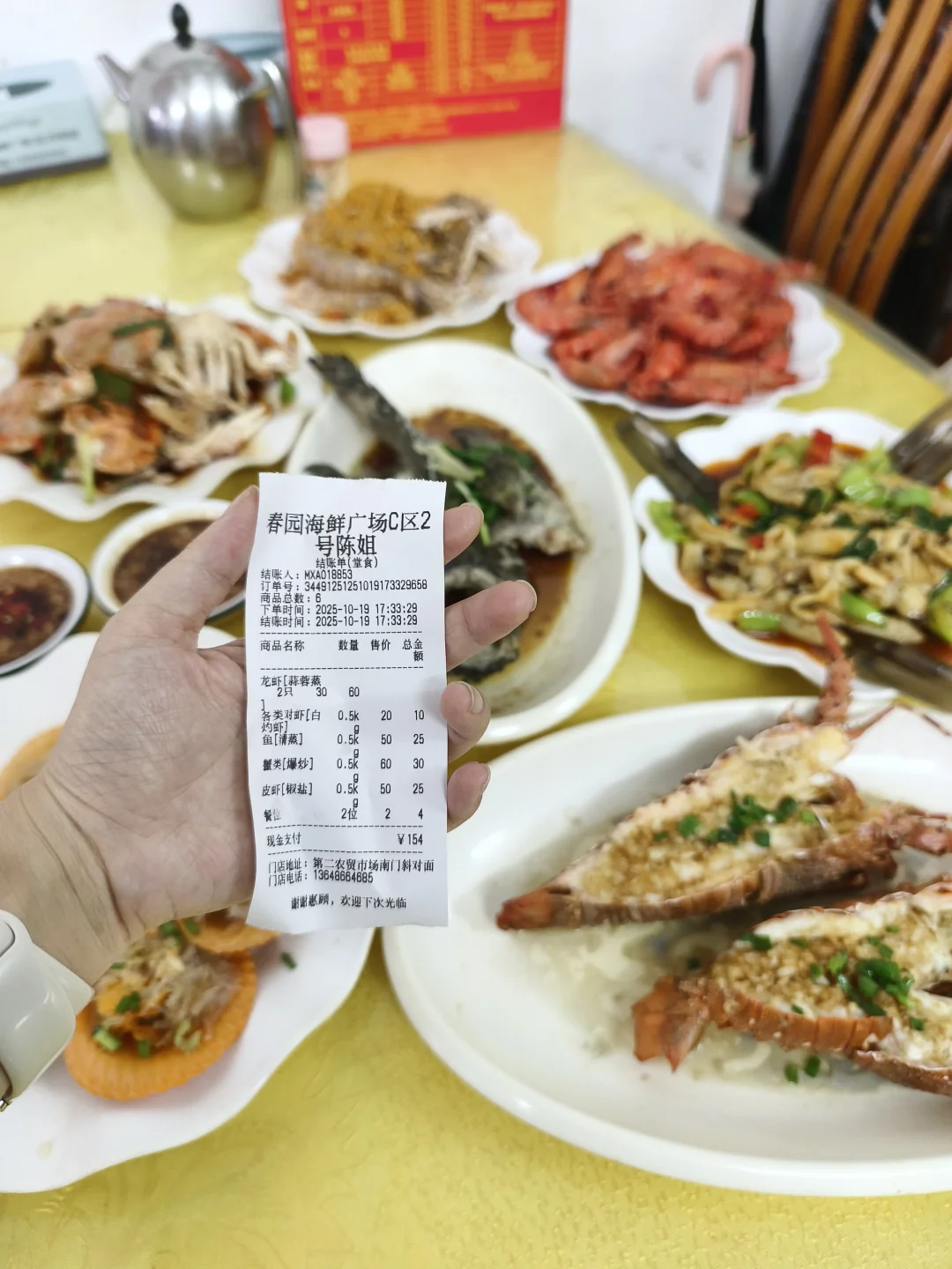 在三亚!跟着本地人这样吃海鲜便宜又新鲜!