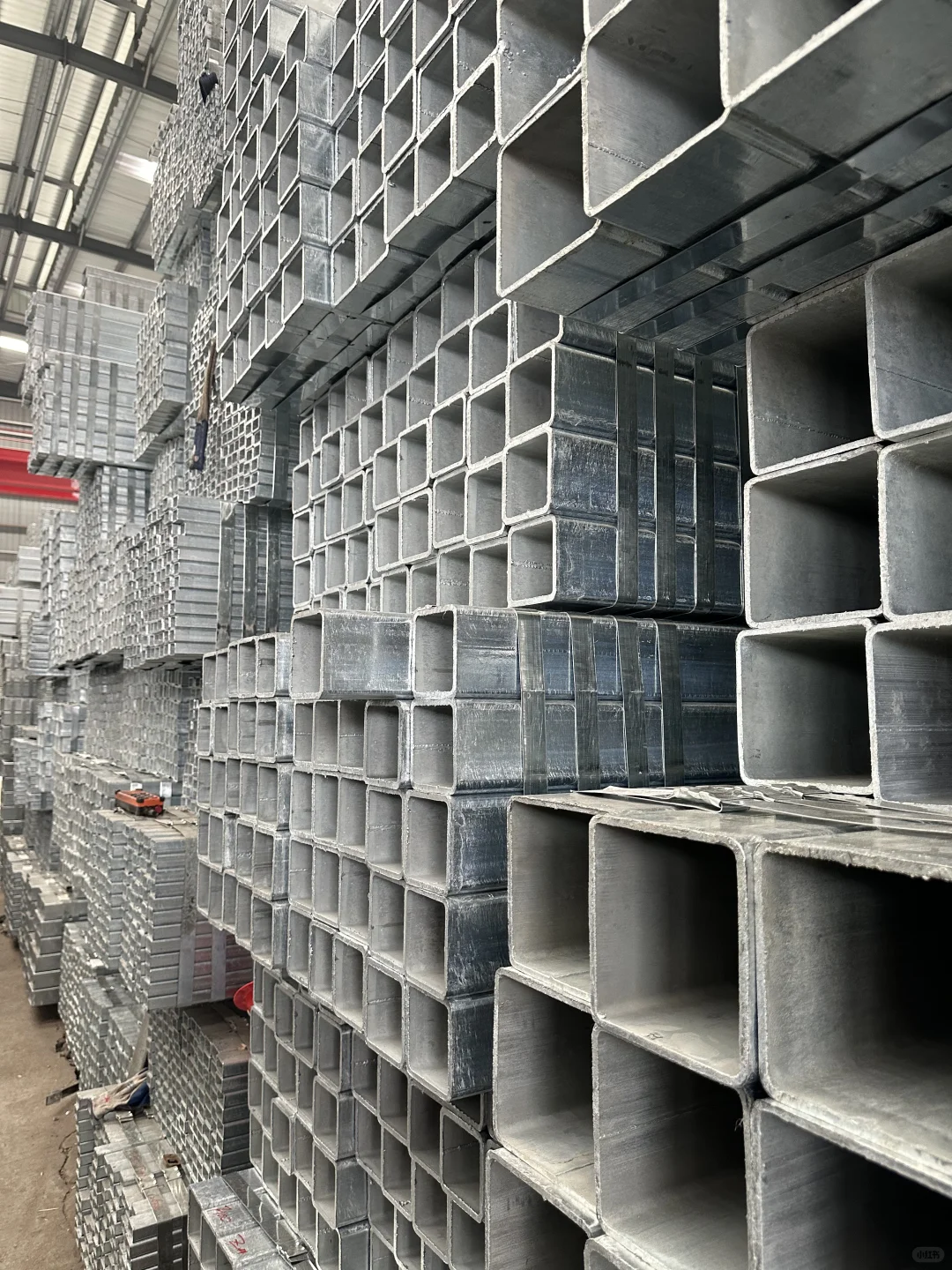 ?佛山乐从钢铁世界 | 镀锌方管专业户来啦！