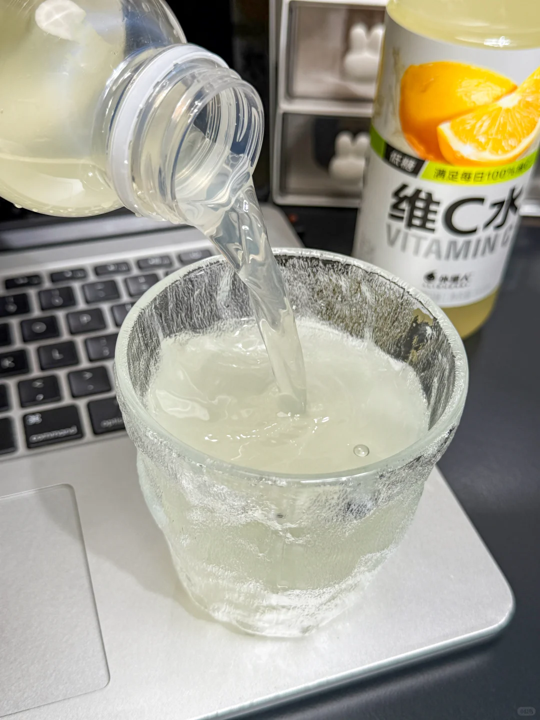 宿醉必备！亲测有效的酒后两件套?