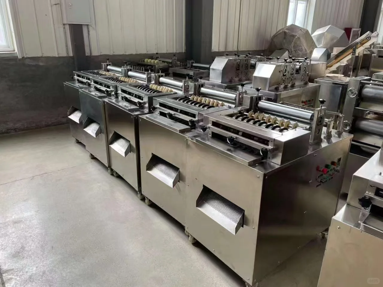 膨化休闲食品生产线 油炸膨化食品生产线