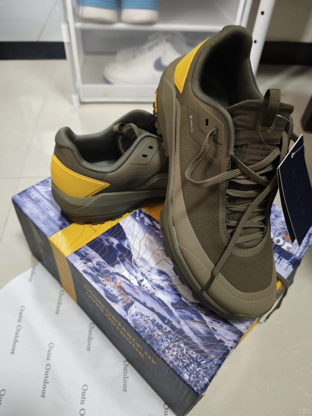 小红书上入手一双鸟家代工厂的户外徒步鞋