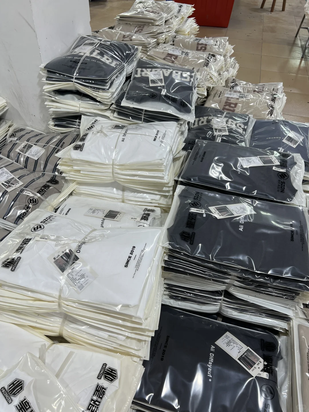 一件起版,50件起做服装厂