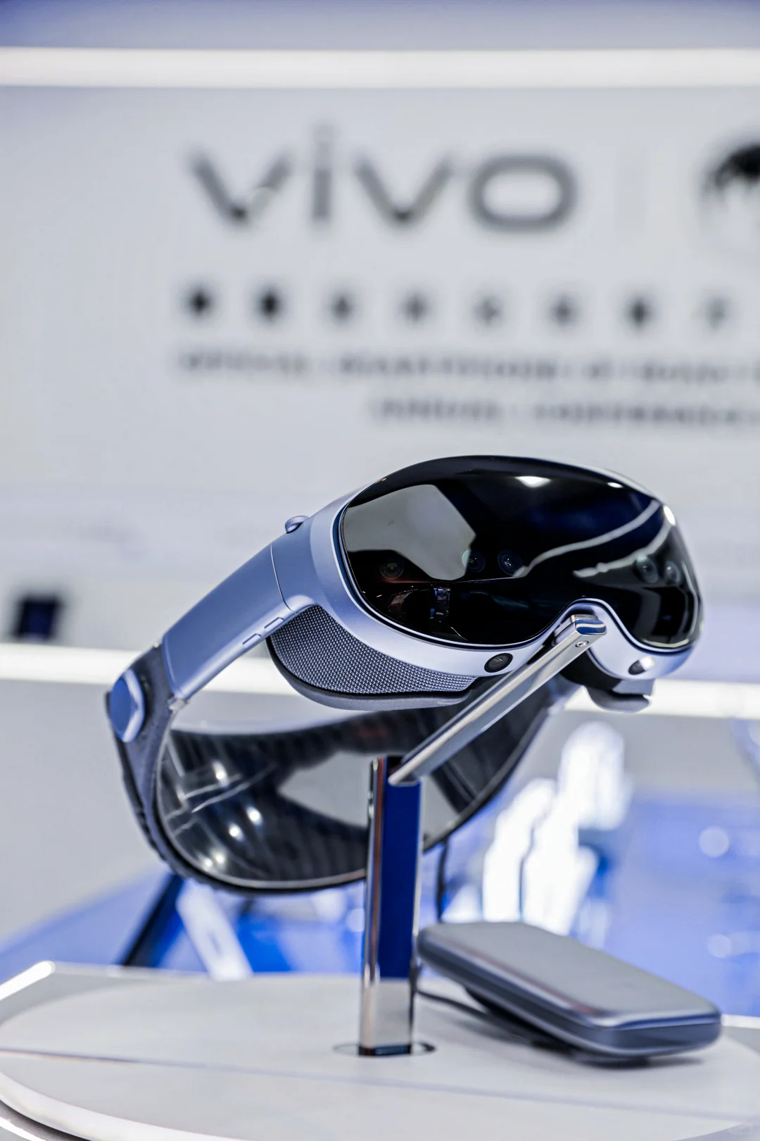 国产科技集体开挂,2025年直接起飞!